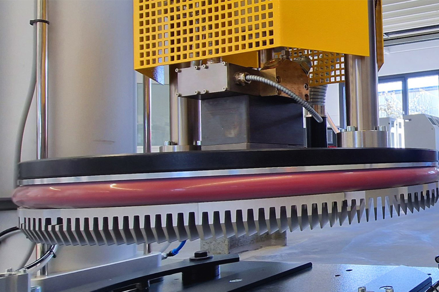 Fassschmelzer mit innovativen dichtungslosen Schmelzplatten